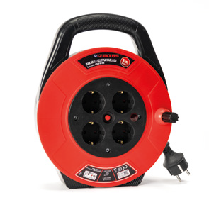 Makaralı Uzatma Kablosu